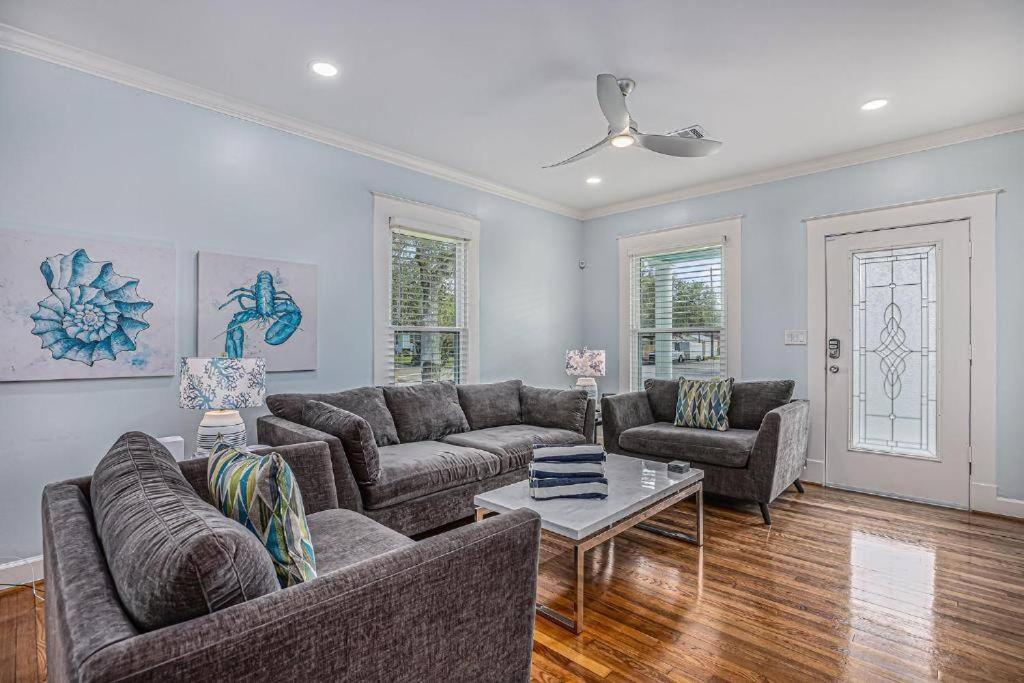 Luxury Designer Villa By The Beach Bright Beautiful Brand New Galveston Esterno foto
